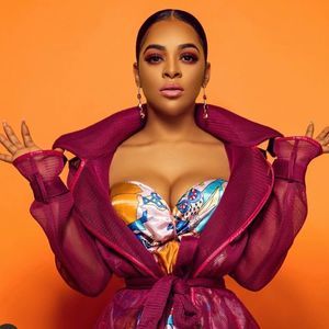 Meet your Posher, Laurenee